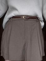 H&M taupe bandplooi shorts, H&M, Maat 46/48 (XL) of groter, Nieuw, Ophalen of Verzenden