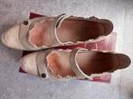 Verhulst Pumps beige/grijs maat 40, Kleding | Dames, Schoenen, Pumps, Beige, Verhulst, Ophalen of Verzenden