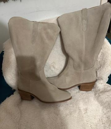 JJ Footwear xxxl beschikbaar voor biedingen