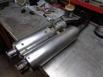 Kawasaki zzr600 Uitlaatdemper set  L+R  93-96" beschikbaar voor biedingen