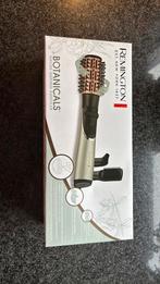 Remington föhn lichtgroen met verschillende opzetstukken, Ophalen of Verzenden, Zo goed als nieuw, Föhn of Haardroger