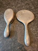 Oude verzilverde haarborstel en handspiegel, Antiek en Kunst, Curiosa en Brocante, Ophalen of Verzenden