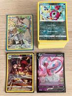 KADO TIP Set van 100 verschillende originele Pokemon kaarten, Ophalen of Verzenden, Zo goed als nieuw, Meerdere kaarten, Foil