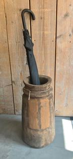 Nepalese kruik, Ophalen of Verzenden, Zo goed als nieuw, Hout