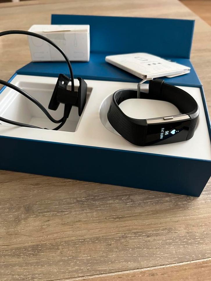 Fitbit smartwatches, Sieraden, Tassen en Uiterlijk, Smartwatches, Zo goed als nieuw, Android, Zwart, Hartslag, Ophalen of Verzenden