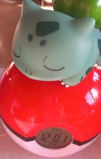 Wekkerradio Teknofun Pokémon - Pokéball Bulbasaur, Ophalen of Verzenden, Zo goed als nieuw, Klok