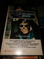 VHS ex-rental - Two Minute Warning, Cd's en Dvd's, VHS | Film, Vanaf 16 jaar, Ophalen of Verzenden, Gebruikt, Horror