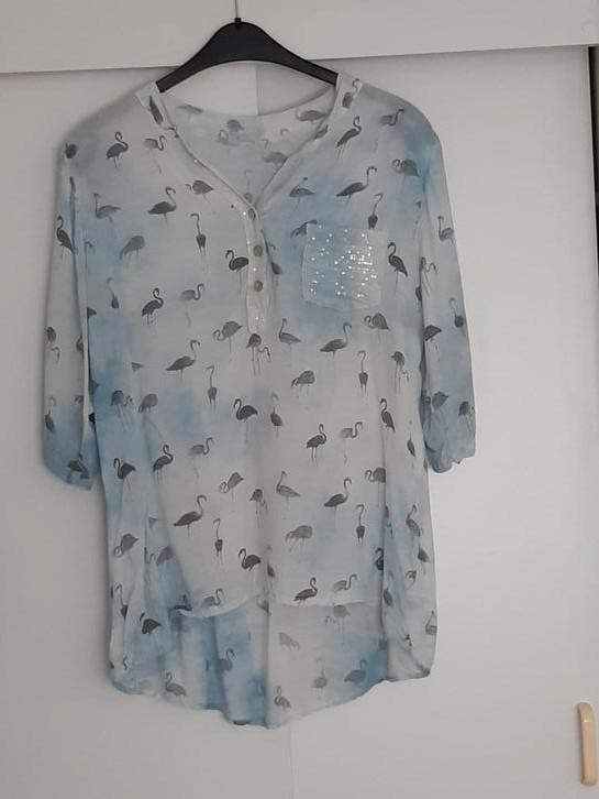 Leuke dames flamingoblouse, Kleding | Dames, Blouses en Tunieken, Gedragen, Maat 38/40 (M), Ophalen of Verzenden