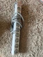 Pulti stekkerdoos met 8 stopcontacten, Doe-het-zelf en Verbouw, Elektra en Kabels, Ophalen of Verzenden, Gebruikt, Stopcontact