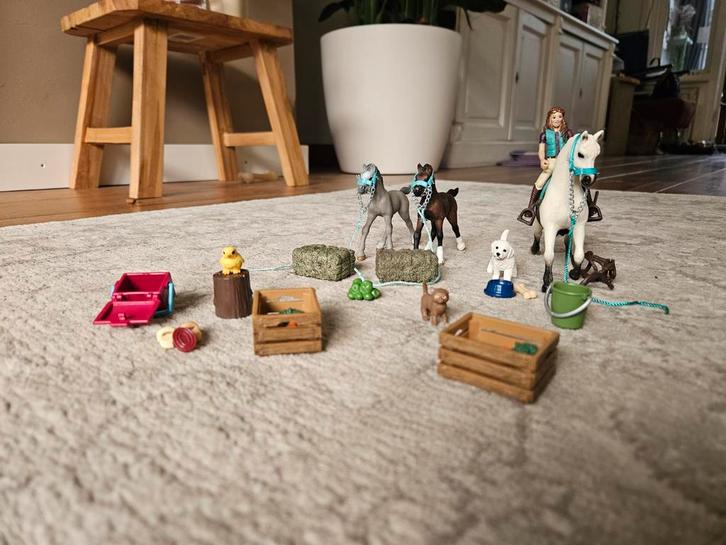 Schleich Paarden Set met Accessoires, Kinderen en Baby's, Speelgoed | Poppen, Zo goed als nieuw, Overige typen, Ophalen