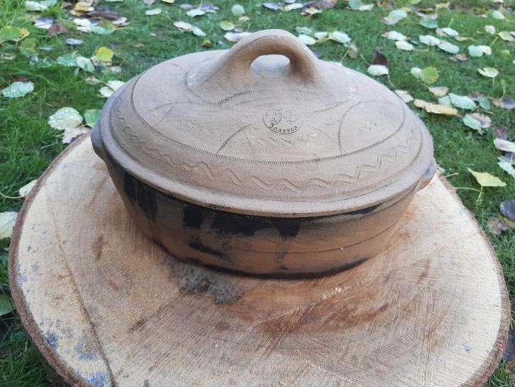 Keramische Servische kookpotten voor op houtvuur, Antiek en Kunst, Antiek | Keramiek en Aardewerk, Ophalen