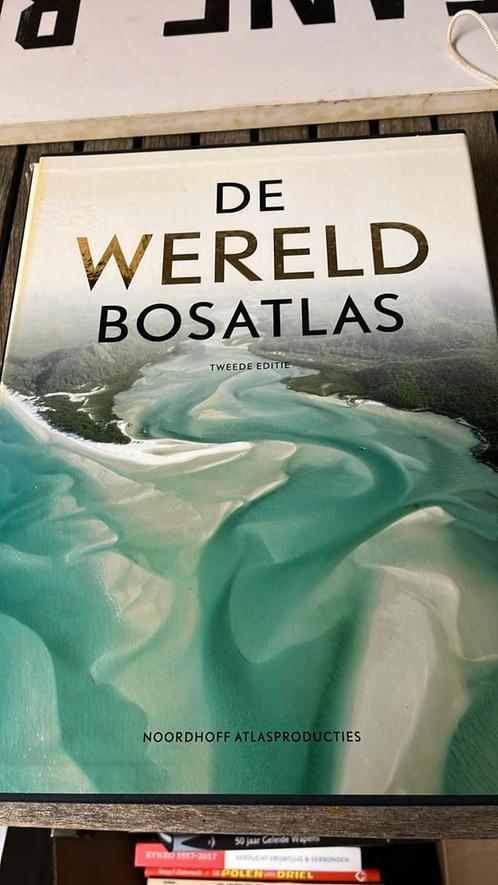 De Wereld Bosatlas, Boeken, Atlassen en Landkaarten, Zo goed als nieuw, Bosatlas, Wereld, 2000 tot heden, Ophalen of Verzenden