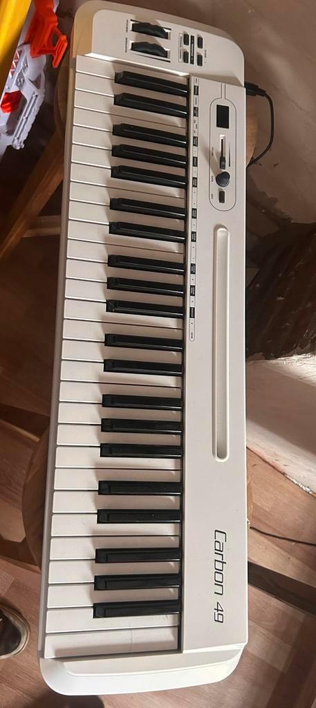 Samson Carbon 49 USB MIDI keyboard met iPad standaard, Muziek en Instrumenten, Midi-apparatuur, Zo goed als nieuw, Ophalen of Verzenden