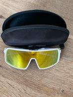 Oakley Sutro wit, Sieraden, Tassen en Uiterlijk, Zonnebrillen en Brillen | Heren, Ophalen of Verzenden, Zo goed als nieuw, Wit