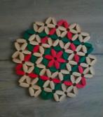 Retro houten rood/groen/beige  kralen pannen onderzetter, Huis en Inrichting, Woonaccessoires | Onderzetters, Ophalen of Verzenden