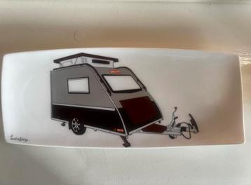 Kip Shelter Bekers (2) + Gebakschaal beschikbaar voor biedingen