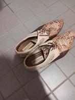 Nette heren veter schoenen  met print, Kleding | Heren, Schoenen, Wit, Ophalen of Verzenden, Gedragen, Veterschoenen