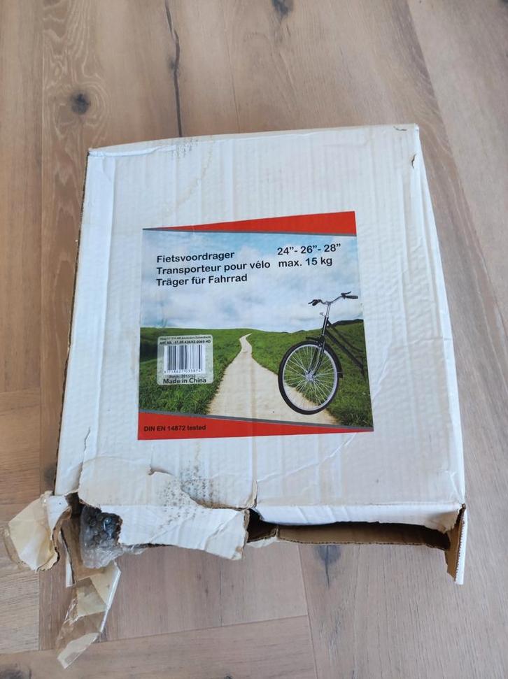 Fietsvoordrager 24-28 inch - Nieuw in doos, Fietsen en Brommers, Fietsaccessoires | Fietsenrekken, Nieuw, Ophalen