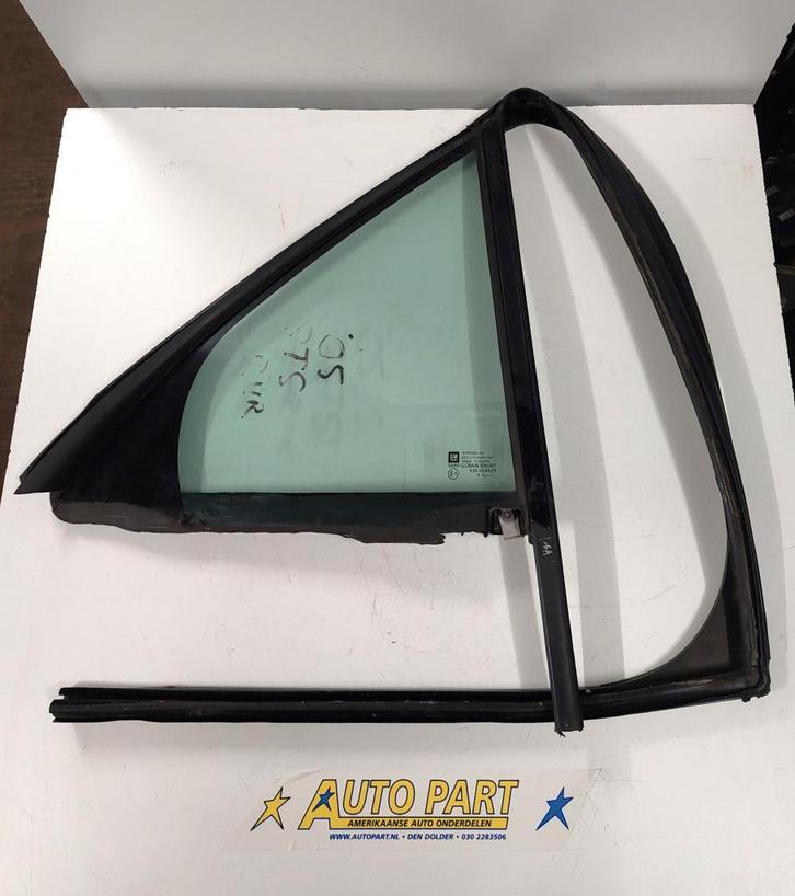 Cadillac STS achterportier driehoekruit 2005-2011, Auto-onderdelen, Ruiten en Toebehoren, Amerikaanse onderdelen, Cadillac, Gebruikt