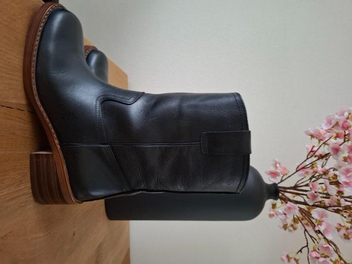 Dames laarzen mt. 38 NOTRE V, Kleding | Dames, Schoenen, Zo goed als nieuw, Lage of Enkellaarzen, Zwart, Ophalen of Verzenden