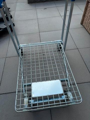Platformwagen, Plateauwagen, transportwagen beschikbaar voor biedingen
