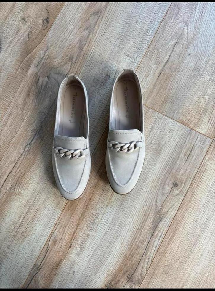 Tamaris Instappers Maat 41 - Zo goed als nieuw!, Kleding | Dames, Schoenen, Zo goed als nieuw, Instappers, Beige, Ophalen of Verzenden