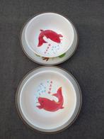 2 borden en bowls met visafbeeldingen., Overige materialen, Gebruikt, Ophalen of Verzenden, Bord(en)