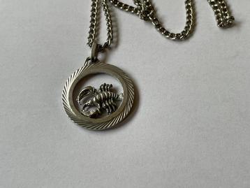 Zilveren hanger met ketting sterrenbeeld Schorpioen beschikbaar voor biedingen