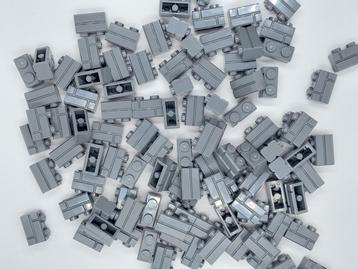 100x Lego bakstenen donker grijs beschikbaar voor biedingen