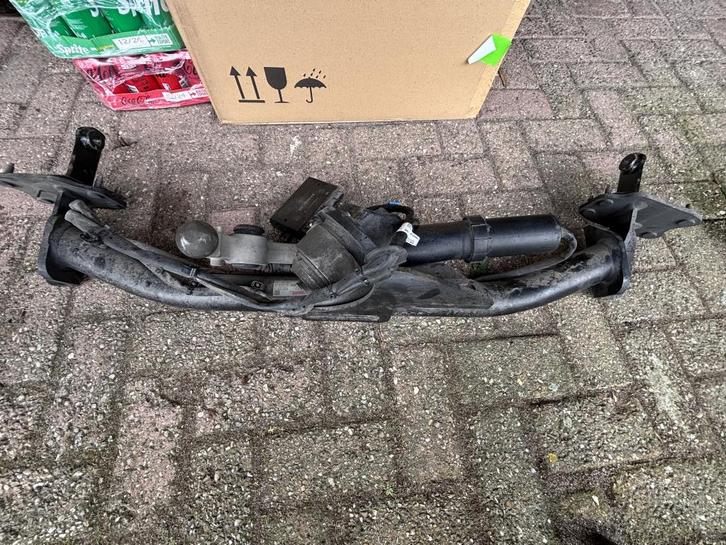 Trekhaak w213 E Klasse A2133100100 met module, Auto-onderdelen, Trekhaken, Gebruikt, Ophalen of Verzenden