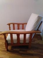 gratis - fauteuil / rookstoel, goede staat, witte bekleding, Huis en Inrichting, Fauteuils, Ophalen, Hout, Gebruikt, 100 tot 125 cm