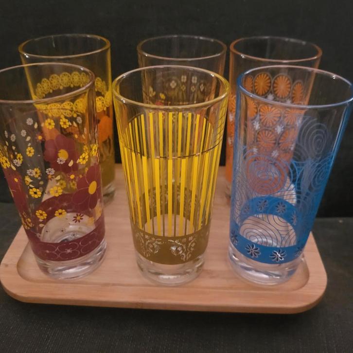 6 leuke kleine glaasjes, Verzamelen, Glas en Borrelglaasjes, Zo goed als nieuw, Borrel- of Shotglas, Ophalen