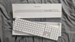 Apple Magic Keyboard met numeriek toetsenblok, Gebruikt, Ophalen of Verzenden, Draadloos, Qwerty