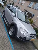 Chevrolet Captiva 2.4 4WD 2008 Grijs, Auto's, 136 pk, 4 cilinders, 7 stoelen, Handgeschakeld