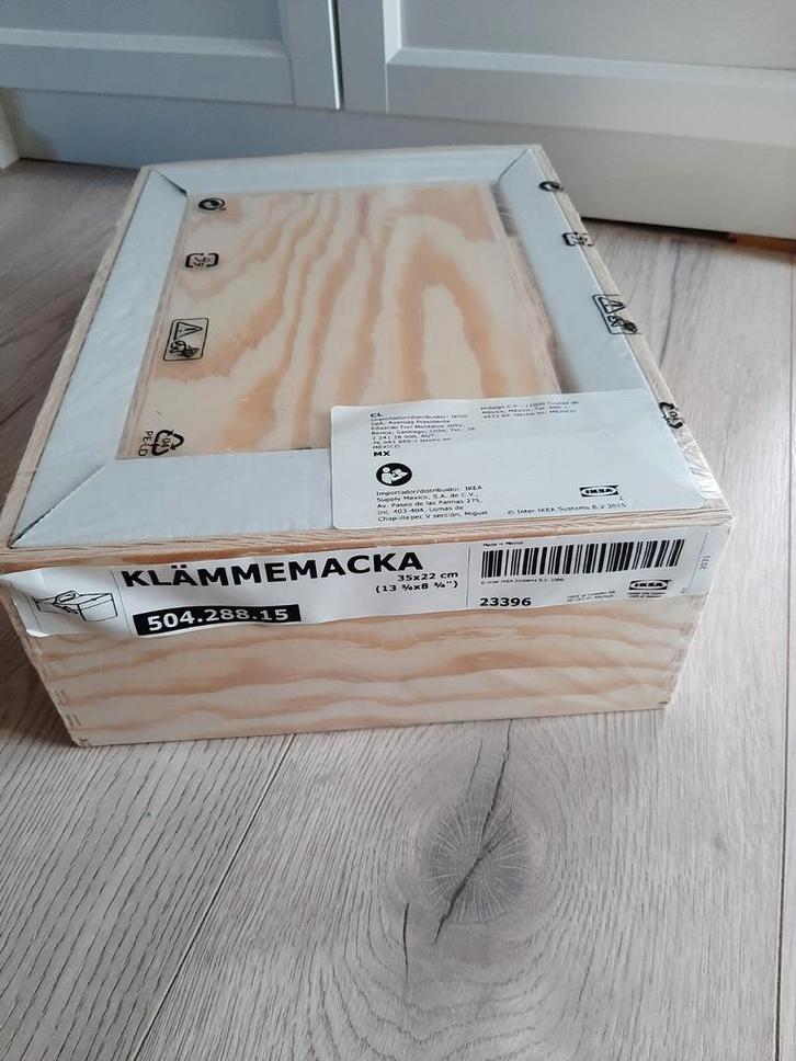 NIEUW!!! IKEA Klämmemacke bureauhouder., Hobby en Vrije tijd, Overige Hobby en Vrije tijd, Nieuw, Ophalen of Verzenden