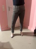 Toffe grijze Wichèle jeans met studs maat 44/46, Wichéle, Ophalen of Verzenden, Zo goed als nieuw, W33 - W36 (confectie 42/44)