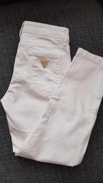 Guess jeans wit, W26 | NIEUW, Kleding | Dames, Spijkerbroeken en Jeans, Nieuw, Ophalen of Verzenden, W27 (confectie 34) of kleiner