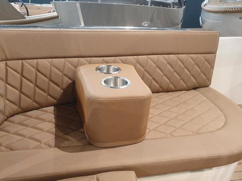 Stijlvolle armsteun met geïntegreerde bekerhouder – in Carbo, Watersport en Boten, Accessoires en Onderhoud, Nieuw, Ophalen of Verzenden