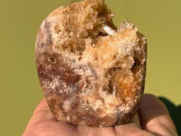 Rode Jaspis met Druzy kristallen uit Indonesië mineralen  beschikbaar voor biedingen