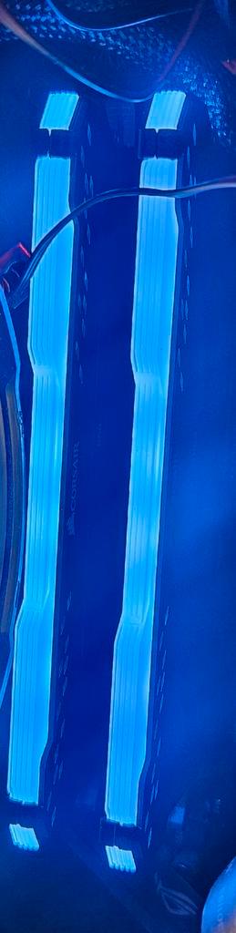 Corsair vengeance ddr4 16GB (2x8GB) 3600 RGB PRO beschikbaar voor biedingen