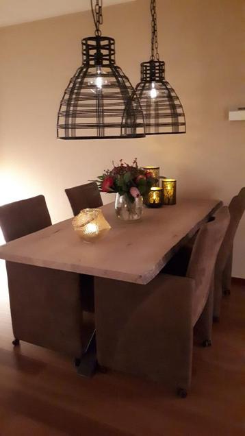 Z.g.a.n. Boomstamtafel | Eiken eettafel | 4 eetkamer stoelen beschikbaar voor biedingen