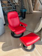 RELAX FAUTEUIL ROOD ZIT STOEL MET VOETENBANK, Huis en Inrichting, Fauteuils, Verzenden, Zo goed als nieuw, Leer rood, 50 tot 75 cm