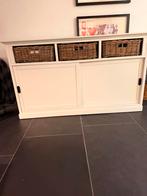 Commode met schuifdeuren en manden, Huis en Inrichting, Kasten | Dressoirs, Ophalen, Overige materialen, 100 tot 150 cm, Zo goed als nieuw