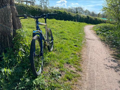Giant ATX 850 aangepast met nieuwe banden 26”, Fietsen en Brommers, Fietsen | Mountainbikes en ATB, Gebruikt, Giant, Hardtail