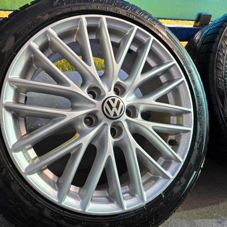 Vw 5 x 112 V.A.G. Borbet winterset 225-45-17, Auto-onderdelen, Banden en Velgen, Band(en), Winterbanden, 17 inch, 225 mm, Ophalen