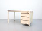 Ahrend bureau 3 lades creme, Huis en Inrichting, Bureaus, Ophalen, Ahrend, Niet bekend, Bureau