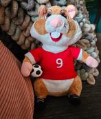 AH voetbal hamster met rood shirt (nr 9), Ophalen of Verzenden, Zo goed als nieuw, Overige typen