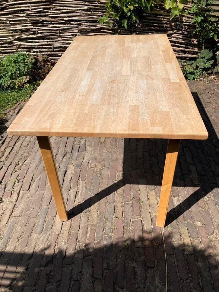 IKEA Eettafel 150x80cm massief hout, Huis en Inrichting, Tafels | Eettafels, Gebruikt, 50 tot 100 cm, 100 tot 150 cm, Vier personen