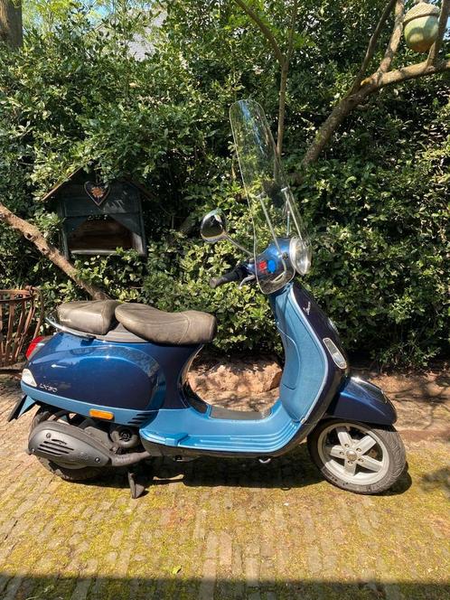 piaggio lx50, Fietsen en Brommers, Scooters | Vespa, Gebruikt, Ophalen