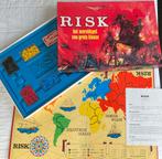 Originele RISK met Legerblokjes - Nostalgie!, Drie of vier spelers, Ophalen of Verzenden, Gebruikt